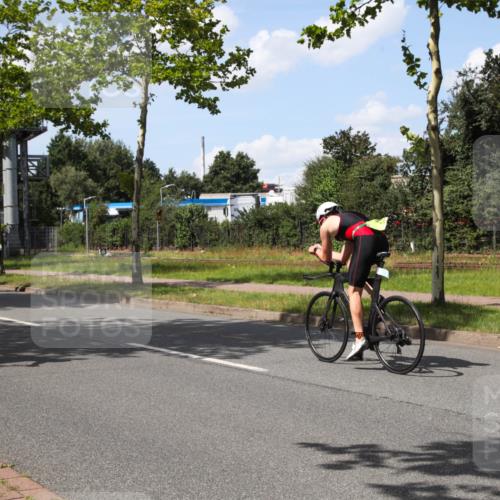 10.08.2025 - GEWOBA Citytriathlon Bremen Yannick Fuchs http://msf.ph/oto/8574987 10.08.2025 14:19:49 Radfahren 36, 59, 170, 174, 287 meine-sportfotos.de