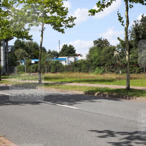 10.08.2025 - GEWOBA Citytriathlon Bremen Yannick Fuchs http://msf.ph/oto/8575000 10.08.2025 14:19:58 Radfahren 18, 36, 59, 130, 174, 195, 238, 256, 257 meine-sportfotos.de
