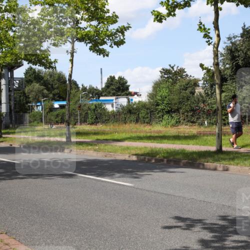 10.08.2025 - GEWOBA Citytriathlon Bremen Yannick Fuchs http://msf.ph/oto/8575080 10.08.2025 14:21:18 Radfahren 6 meine-sportfotos.de