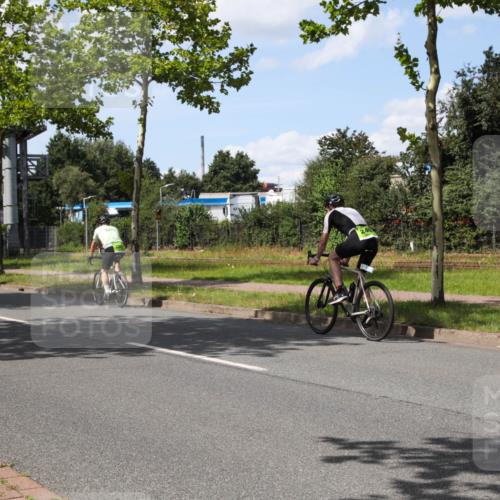 10.08.2025 - GEWOBA Citytriathlon Bremen Yannick Fuchs http://msf.ph/oto/8575148 10.08.2025 14:22:04 Radfahren 109, 160, 215, 224, 253, 258, 283 meine-sportfotos.de