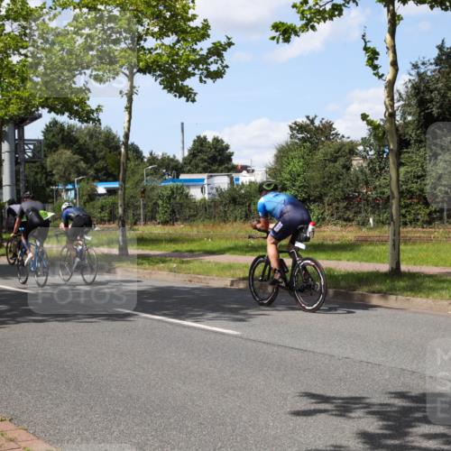 10.08.2025 - GEWOBA Citytriathlon Bremen Yannick Fuchs http://msf.ph/oto/8575154 10.08.2025 14:22:05 Radfahren 109, 160, 215, 224, 253, 258, 283 meine-sportfotos.de