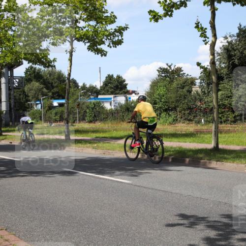10.08.2025 - GEWOBA Citytriathlon Bremen Yannick Fuchs http://msf.ph/oto/8575367 10.08.2025 14:25:03 Radfahren 22, 166, 202, 235, 269, 346, 432 meine-sportfotos.de