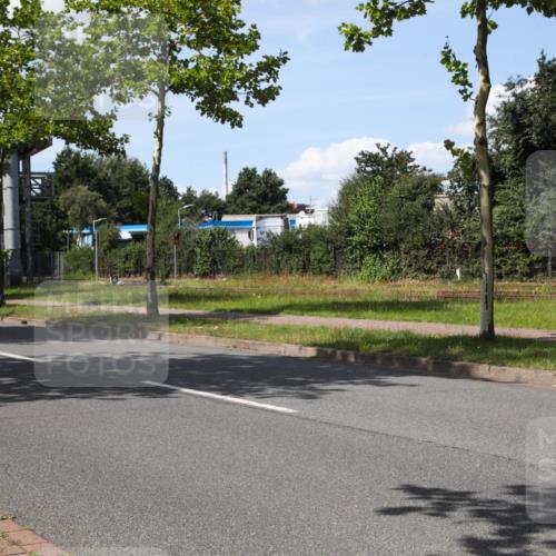 10.08.2025 - GEWOBA Citytriathlon Bremen Yannick Fuchs http://msf.ph/oto/8575421 10.08.2025 14:25:48 Radfahren 167, 181, 446, 499 meine-sportfotos.de