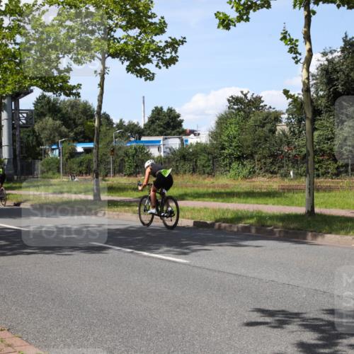 10.08.2025 - GEWOBA Citytriathlon Bremen Yannick Fuchs http://msf.ph/oto/8575433 10.08.2025 14:25:53 Radfahren 167, 181, 273, 331, 446, 499 meine-sportfotos.de