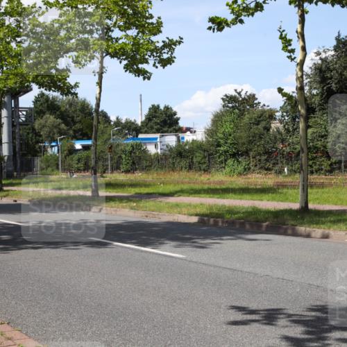10.08.2025 - GEWOBA Citytriathlon Bremen Yannick Fuchs http://msf.ph/oto/8575507 10.08.2025 14:26:18 Radfahren 220, 231, 278, 325, 360, 404 meine-sportfotos.de