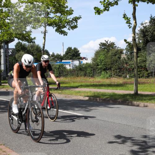 10.08.2025 - GEWOBA Citytriathlon Bremen Yannick Fuchs http://msf.ph/oto/8575576 10.08.2025 14:26:44 Radfahren 349, 358, 372, 408, 422, 445, 453, 484, 497, 532 meine-sportfotos.de