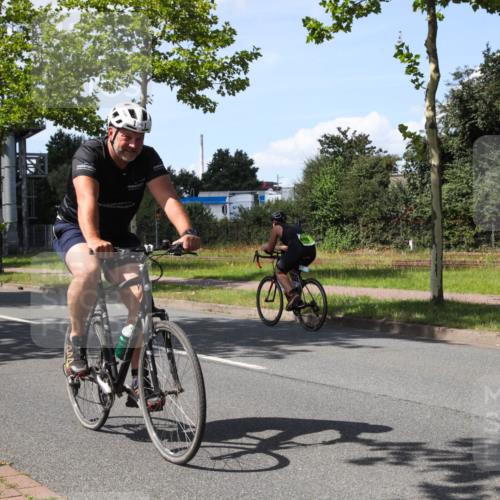 10.08.2025 - GEWOBA Citytriathlon Bremen Yannick Fuchs http://msf.ph/oto/8575591 10.08.2025 14:27:22 Radfahren 120, 189, 196, 286, 318, 320, 441, 457 meine-sportfotos.de