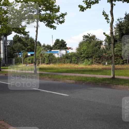 10.08.2025 - GEWOBA Citytriathlon Bremen Yannick Fuchs http://msf.ph/oto/8575678 10.08.2025 14:27:55 Radfahren 70, 159, 194, 293, 322 meine-sportfotos.de