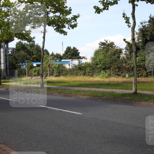 10.08.2025 - GEWOBA Citytriathlon Bremen Yannick Fuchs http://msf.ph/oto/8575679 10.08.2025 14:27:56 Radfahren 70, 159, 194, 293, 322 meine-sportfotos.de