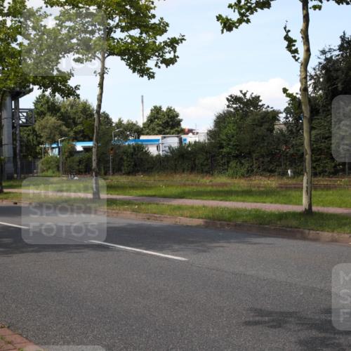 10.08.2025 - GEWOBA Citytriathlon Bremen Yannick Fuchs http://msf.ph/oto/8575694 10.08.2025 14:28:18 Radfahren 70, 382, 448 meine-sportfotos.de