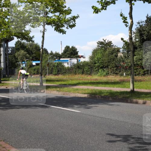 10.08.2025 - GEWOBA Citytriathlon Bremen Yannick Fuchs http://msf.ph/oto/8575715 10.08.2025 14:28:39 Radfahren 171, 193, 237, 350, 367, 401, 467, 483 meine-sportfotos.de
