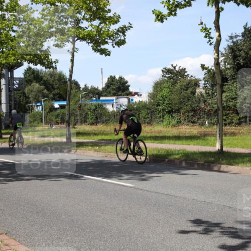 10.08.2025 - GEWOBA Citytriathlon Bremen Yannick Fuchs http://msf.ph/oto/8575756 10.08.2025 14:29:01 Radfahren 168, 172, 193, 321, 350, 403 meine-sportfotos.de