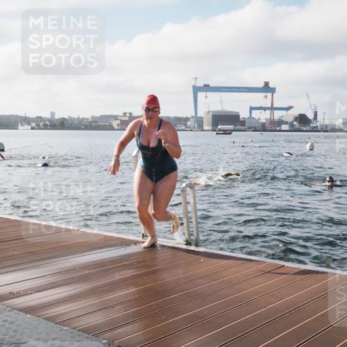 17.08.2025 - KN Förde Triathlon 2025 KatJ http://msf.ph/oto/8576652 17.08.2025 09:14:46 Schwimmen 128, 139, 146, 150, 155, 159, 128, 139, 146, 150, 155, 159 meine-sportfotos.de