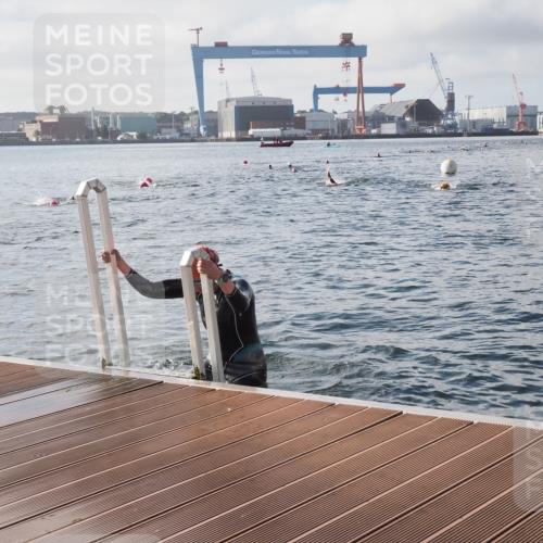 17.08.2025 - KN Förde Triathlon 2025 KatJ http://msf.ph/oto/8576869 17.08.2025 09:15:26 Schwimmen 141, 149, 141, 143, 149 meine-sportfotos.de