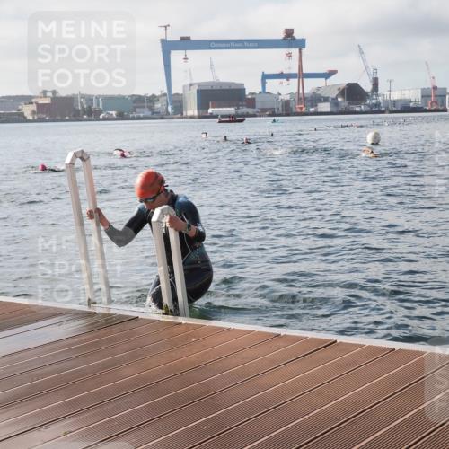 17.08.2025 - KN Förde Triathlon 2025 KatJ http://msf.ph/oto/8576875 17.08.2025 09:15:26 Schwimmen 141, 149, 141, 143, 149 meine-sportfotos.de