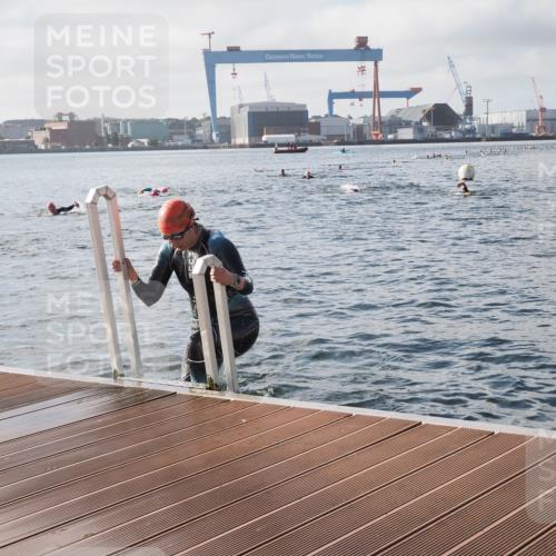 17.08.2025 - KN Förde Triathlon 2025 KatJ http://msf.ph/oto/8576879 17.08.2025 09:15:27 Schwimmen 141, 149, 141, 143, 149 meine-sportfotos.de