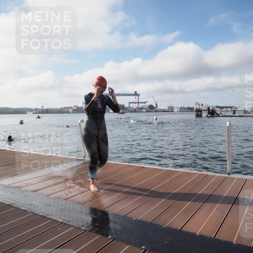 17.08.2025 - KN Förde Triathlon 2025 KatJ http://msf.ph/oto/8576894 17.08.2025 09:15:30 Schwimmen 131, 141, 149, 141, 149 meine-sportfotos.de