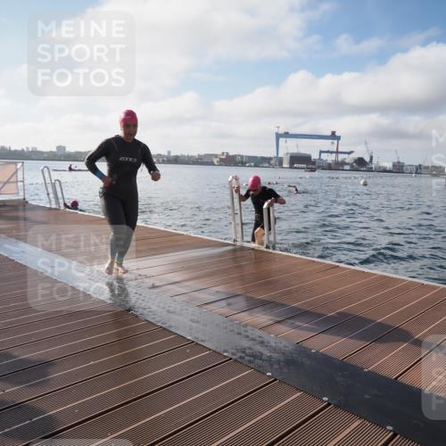 17.08.2025 - KN Förde Triathlon 2025 KatJ http://msf.ph/oto/8577016 17.08.2025 09:16:02 Schwimmen 137, 156, 162, 168, 137, 162, 168 meine-sportfotos.de