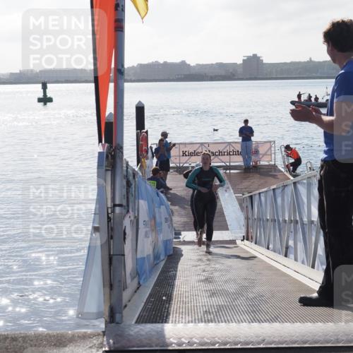17.08.2025 - KN Förde Triathlon 2025 MichiJ http://msf.ph/oto/8577069 17.08.2025 09:13:16 Schwimmen 122, 126, 122, 130, 135, 198 meine-sportfotos.de