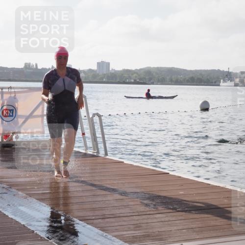 17.08.2025 - KN Förde Triathlon 2025 KatJ http://msf.ph/oto/8577111 17.08.2025 09:16:13 Schwimmen 156, 164, 137, 156, 162, 164 meine-sportfotos.de