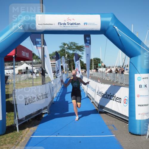 17.08.2025 - KN Förde Triathlon 2025 MichiJ http://msf.ph/oto/8577128 17.08.2025 16:02:37 Laufen 33 meine-sportfotos.de
