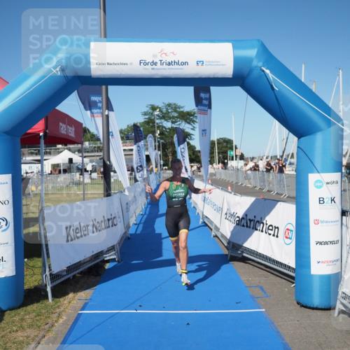 17.08.2025 - KN Förde Triathlon 2025 MichiJ http://msf.ph/oto/8577131 17.08.2025 16:02:37 Laufen 33 meine-sportfotos.de