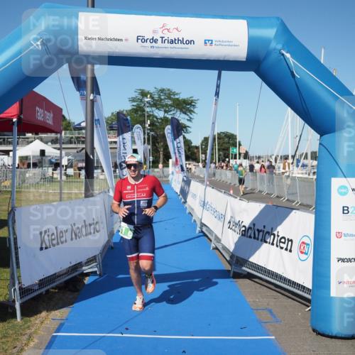 17.08.2025 - KN Förde Triathlon 2025 MichiJ http://msf.ph/oto/8577251 17.08.2025 16:05:01 Laufen 31 meine-sportfotos.de