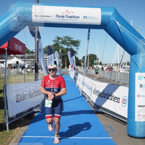 17.08.2025 - KN Förde Triathlon 2025 MichiJ http://msf.ph/oto/8577260 17.08.2025 16:05:01 Laufen 31 meine-sportfotos.de