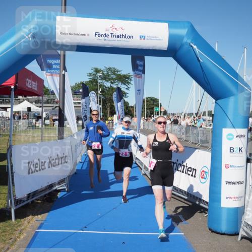 17.08.2025 - KN Förde Triathlon 2025 MichiJ http://msf.ph/oto/8577541 17.08.2025 16:11:27 Laufen 18, 22 meine-sportfotos.de