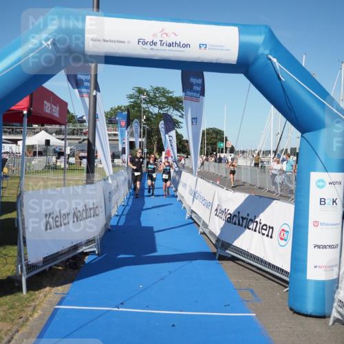 17.08.2025 - KN Förde Triathlon 2025 MichiJ http://msf.ph/oto/8577631 17.08.2025 16:12:07 Laufen 32 meine-sportfotos.de