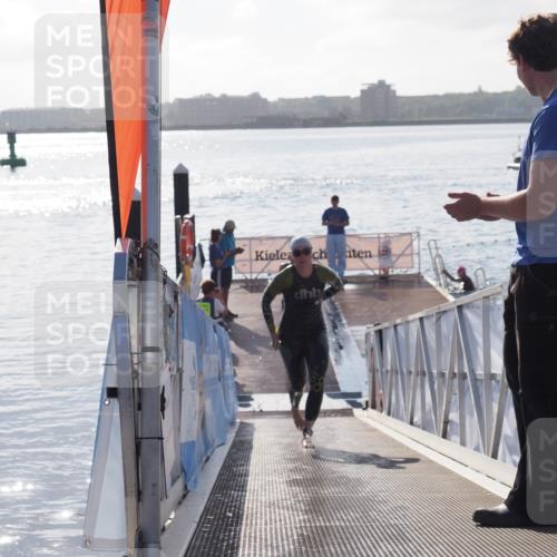 17.08.2025 - KN Förde Triathlon 2025 MichiJ http://msf.ph/oto/8577941 17.08.2025 09:15:10 Schwimmen 133, 147, 152, 159, 143, 145, 147 meine-sportfotos.de