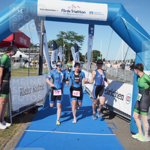 17.08.2025 - KN Förde Triathlon 2025 MichiJ http://msf.ph/oto/8577942 17.08.2025 16:12:45 Laufen 23, 30 meine-sportfotos.de