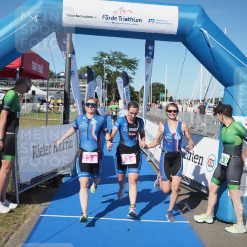 17.08.2025 - KN Förde Triathlon 2025 MichiJ http://msf.ph/oto/8577948 17.08.2025 16:12:45 Laufen 23, 30 meine-sportfotos.de