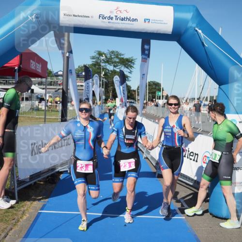 17.08.2025 - KN Förde Triathlon 2025 MichiJ http://msf.ph/oto/8577950 17.08.2025 16:12:45 Laufen 23, 30 meine-sportfotos.de