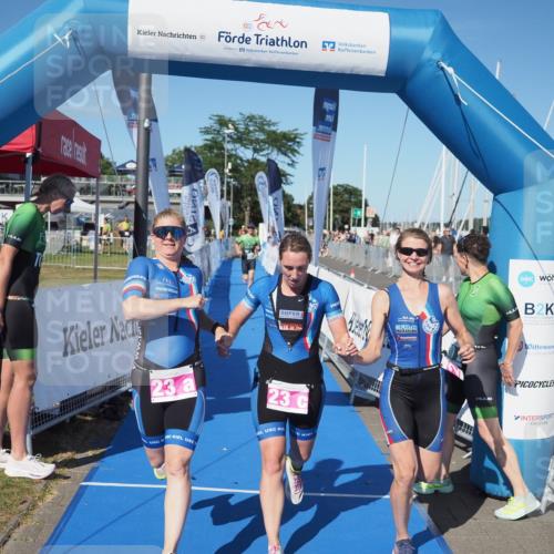 17.08.2025 - KN Förde Triathlon 2025 MichiJ http://msf.ph/oto/8577957 17.08.2025 16:12:45 Laufen 23, 30 meine-sportfotos.de