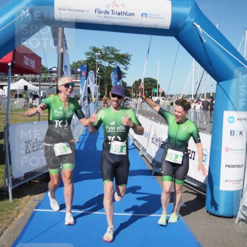 17.08.2025 - KN Förde Triathlon 2025 MichiJ http://msf.ph/oto/8578009 17.08.2025 16:12:49 Laufen 23, 30 meine-sportfotos.de