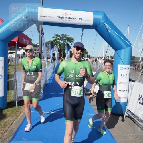17.08.2025 - KN Förde Triathlon 2025 MichiJ http://msf.ph/oto/8578022 17.08.2025 16:12:50 Laufen 23, 30 meine-sportfotos.de