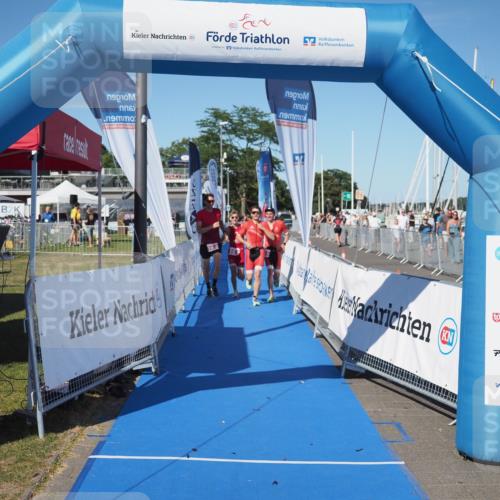 17.08.2025 - KN Förde Triathlon 2025 MichiJ http://msf.ph/oto/8578124 17.08.2025 16:13:20 Laufen 16 meine-sportfotos.de