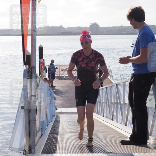 17.08.2025 - KN Förde Triathlon 2025 MichiJ http://msf.ph/oto/8578128 17.08.2025 09:15:23 Schwimmen 143, 145, 147, 141, 143, 149 meine-sportfotos.de