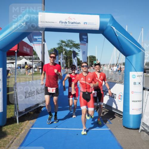 17.08.2025 - KN Förde Triathlon 2025 MichiJ http://msf.ph/oto/8578192 17.08.2025 16:13:22 Laufen 16 meine-sportfotos.de