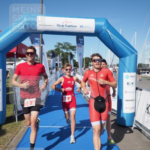17.08.2025 - KN Förde Triathlon 2025 MichiJ http://msf.ph/oto/8578212 17.08.2025 16:13:23 Laufen 16 meine-sportfotos.de
