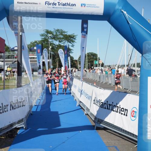 17.08.2025 - KN Förde Triathlon 2025 MichiJ http://msf.ph/oto/8578286 17.08.2025 16:13:31 Laufen 27 meine-sportfotos.de