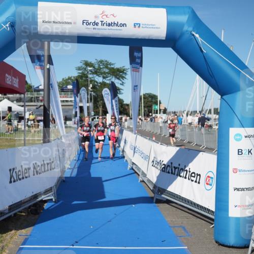 17.08.2025 - KN Förde Triathlon 2025 MichiJ http://msf.ph/oto/8578308 17.08.2025 16:13:32 Laufen 27 meine-sportfotos.de