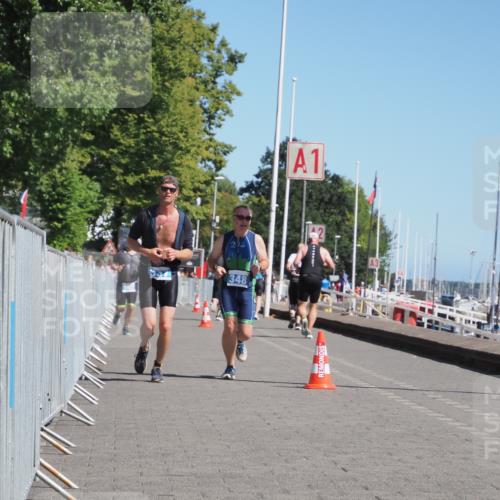 17.08.2025 - KN Förde Triathlon 2025 KatJ http://msf.ph/oto/8578386 17.08.2025 12:14:31 Laufen 337, 348 meine-sportfotos.de