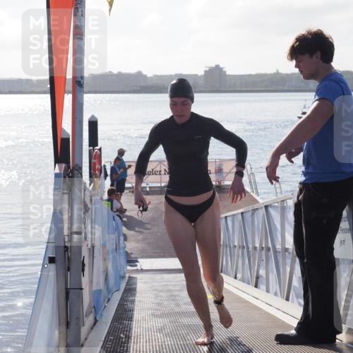17.08.2025 - KN Förde Triathlon 2025 MichiJ http://msf.ph/oto/8578398 17.08.2025 09:15:47 Schwimmen 131, 141, 131, 168 meine-sportfotos.de