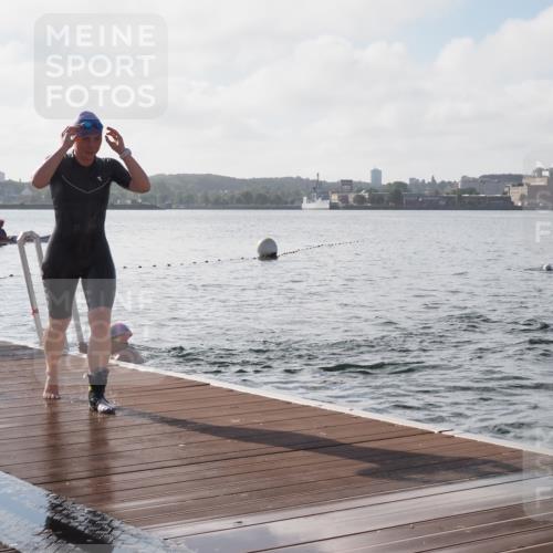 17.08.2025 - KN Förde Triathlon 2025 KatJ http://msf.ph/oto/8578419 17.08.2025 09:19:07 Schwimmen 173, 184, 219, 220, 173, 184, 219, 220 meine-sportfotos.de