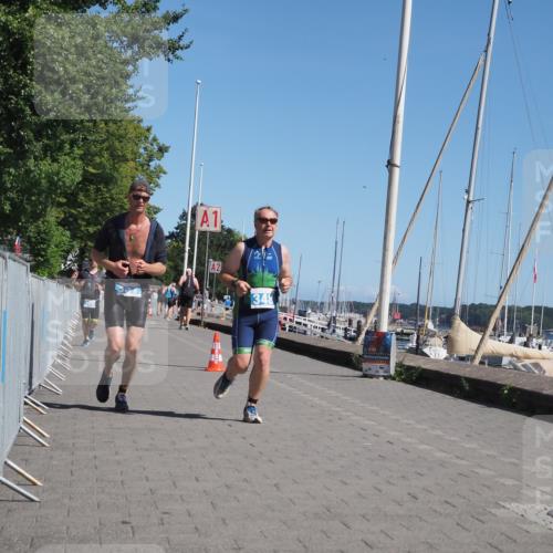 17.08.2025 - KN Förde Triathlon 2025 KatJ http://msf.ph/oto/8578437 17.08.2025 12:14:35 Laufen 302, 337, 348 meine-sportfotos.de