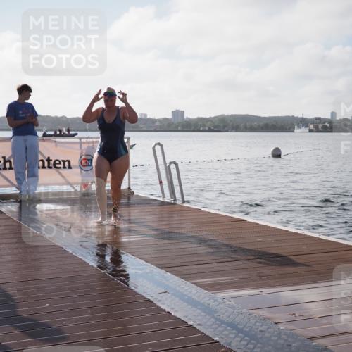 17.08.2025 - KN Förde Triathlon 2025 KatJ http://msf.ph/oto/8578501 17.08.2025 09:19:13 Schwimmen 173, 184, 219, 220, 173, 184, 219, 220 meine-sportfotos.de