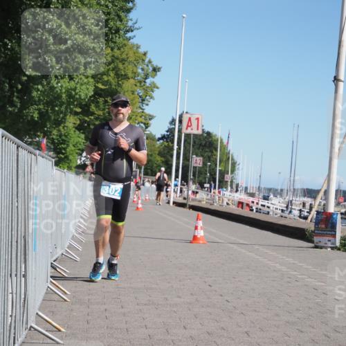 17.08.2025 - KN Förde Triathlon 2025 KatJ http://msf.ph/oto/8578537 17.08.2025 12:14:41 Laufen 302, 337 meine-sportfotos.de