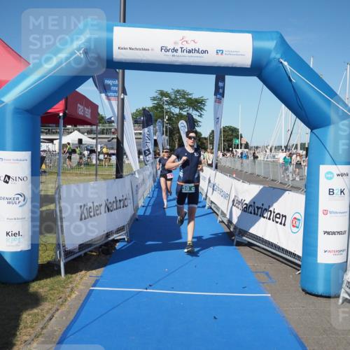 17.08.2025 - KN Förde Triathlon 2025 MichiJ http://msf.ph/oto/8578650 17.08.2025 16:13:59 Laufen 24, 36 meine-sportfotos.de